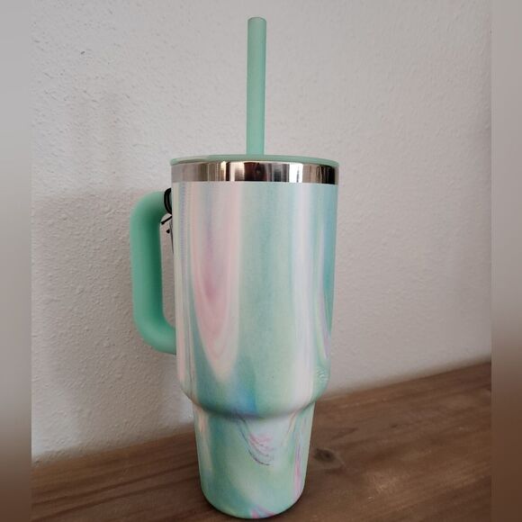 Hydro Flask Limited Edition Tumbler - Picture 3 of 7